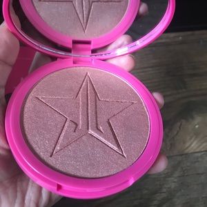 Peach goddess skin frost